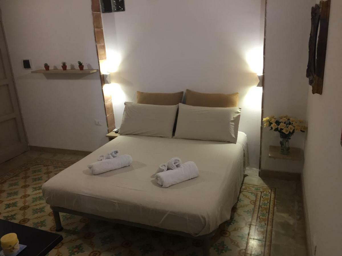 Appartement Al Civico 9 à Trapani Extérieur photo